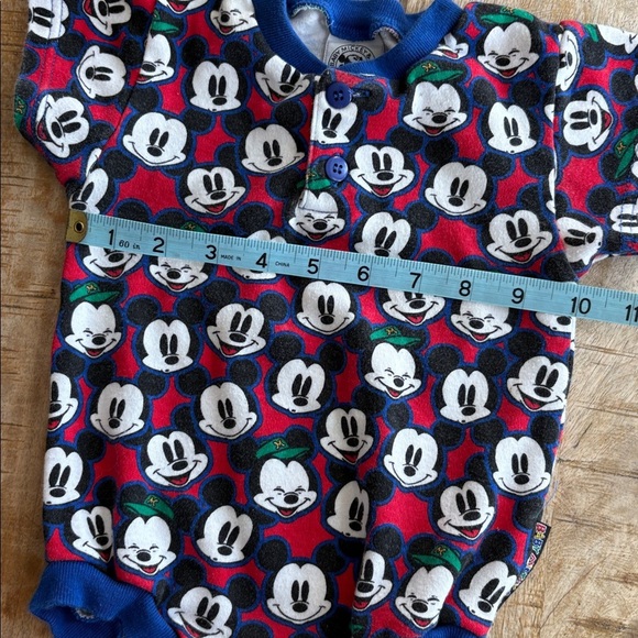 VTG Baby Mickey & Co onesie 12m - Picture 6 of 8